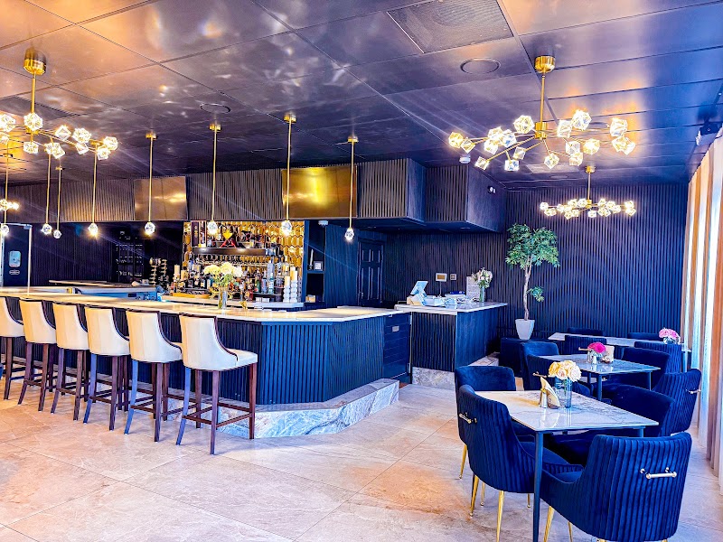 Ochag Bar & Grill - photo 1